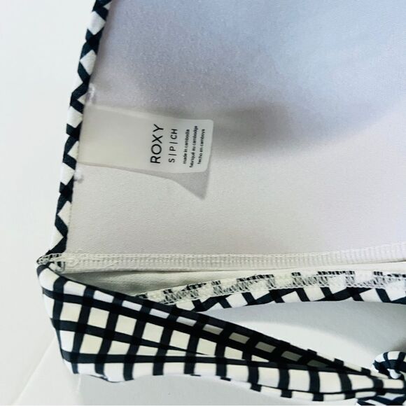 Roxy Black White Check Gingham Bikini Swim Top Excellent Condition Small Halter - Picture 9 of 10
